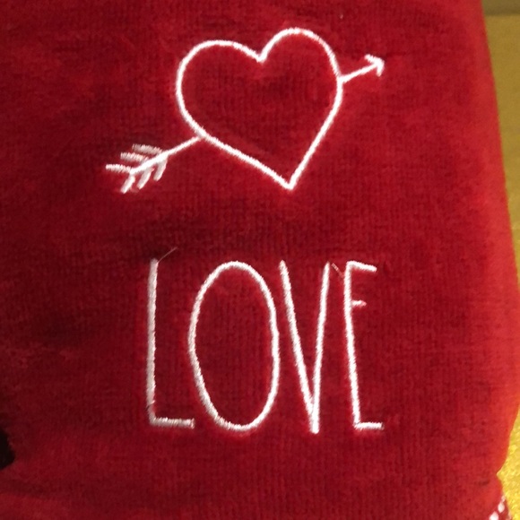 Rae Dunn Red Hand Towels " LOVE " - Picture 3 of 5
